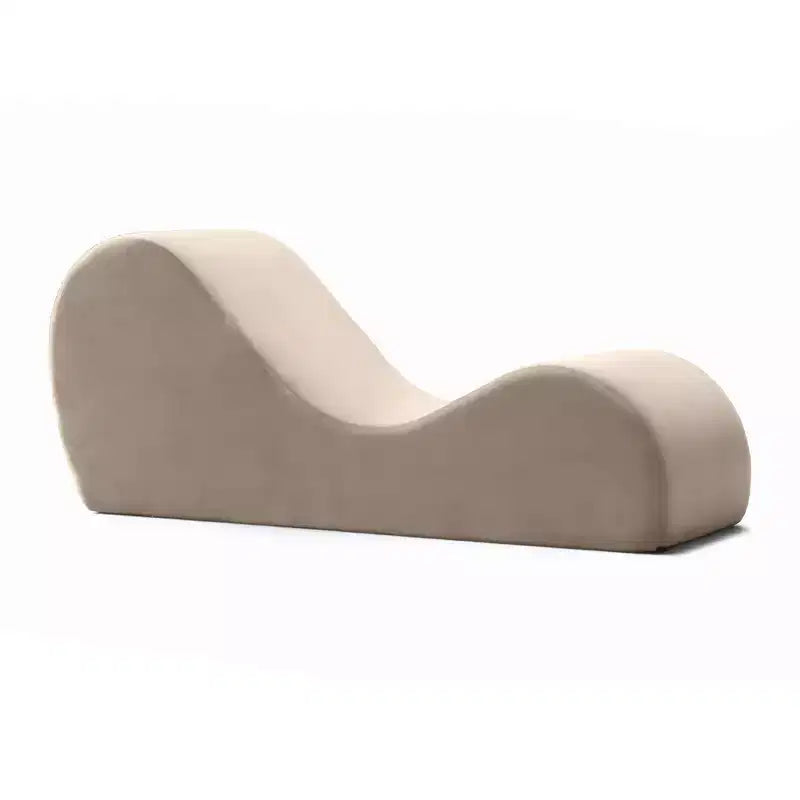 Elegancki szezlong Avana do jogi – wyprodukowano w USA – idealny do rozciągania, relaksu, ćwiczeń i nie tylko, 60D x 18W x 26H cali, jasnoszary