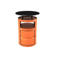Tables de bar industrielles en métal noir et orange en forme de fût pour rangement