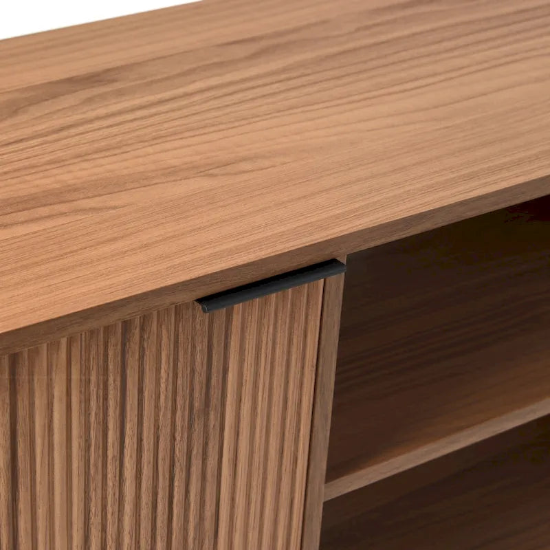 Middlebrook Designs moderne tv-meubel van 70 inch met verticale groeven en open opbergruimte