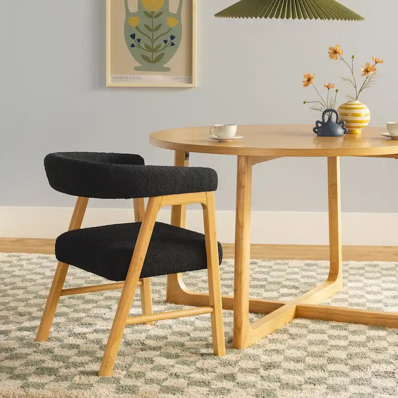 Middlebrook 5-delige eettafelset van massief hout met stoelen van twee materialen