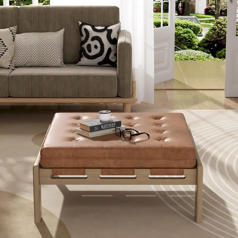 Christopher Knight Home – Ottoman cocktail capitonné 34, ottoman carré en cuir servant de table basse avec structure en bois d’hévéa