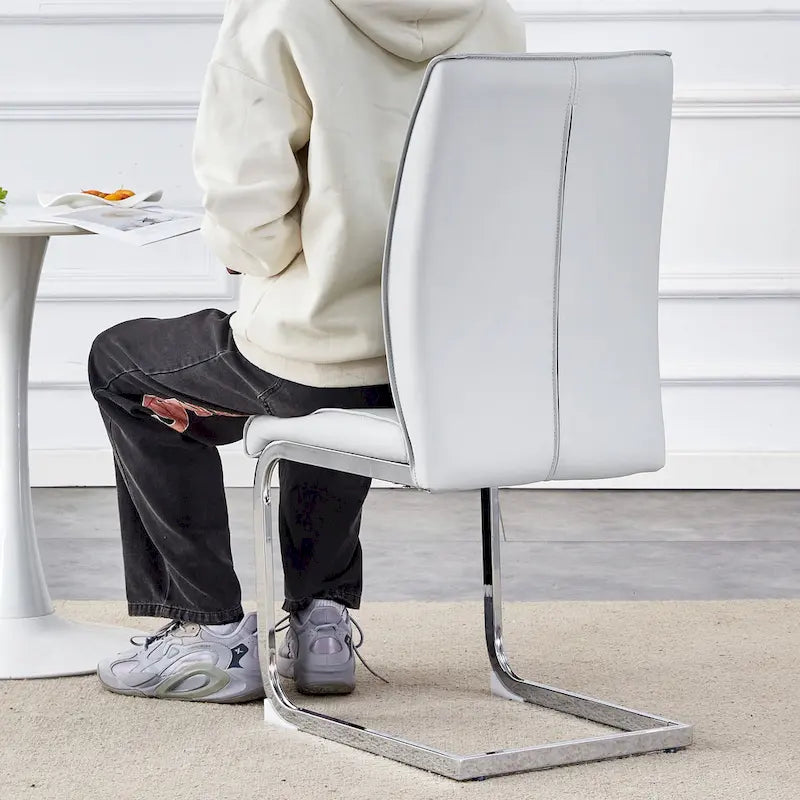 Ensemble moderne de 2 chaises de salle à manger avec dossier en PU, assise en mousse haute densité et pieds en métal arqués, pour la salle à manger, le salon ou la chambre