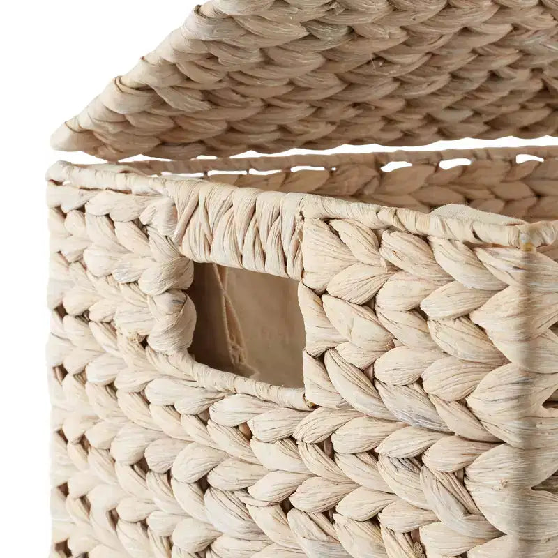 Casafield 2-Section Laundry Hamper with Lid and Removable Liner Bags, Woven Water Hyacinth Laundry Basket Sorter for Clothes