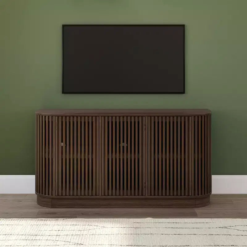 Buffet en bois massif Plank+Beam Contour avec 3 portes, meuble TV de 59 po pour salon