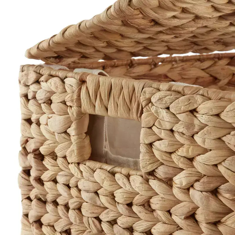 Casafield 2-Section Laundry Hamper with Lid and Removable Liner Bags, Woven Water Hyacinth Laundry Basket Sorter for Clothes