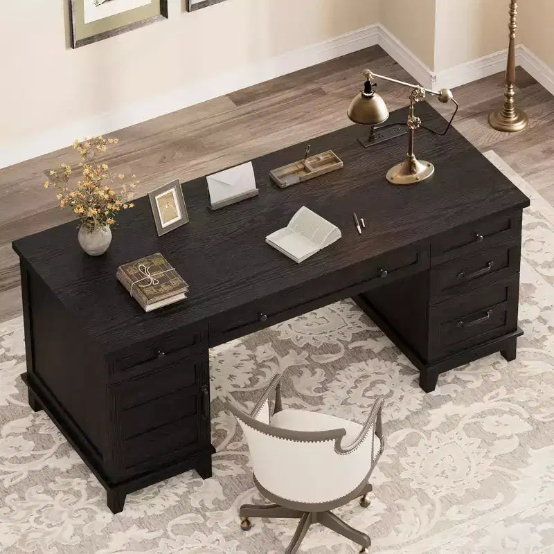 Bureau de direction de 60 po avec tiroirs, bureau à domicile avec station de recharge, bureau d’ordinateur et d’écriture en bois pour étude, table de conférence pour salon