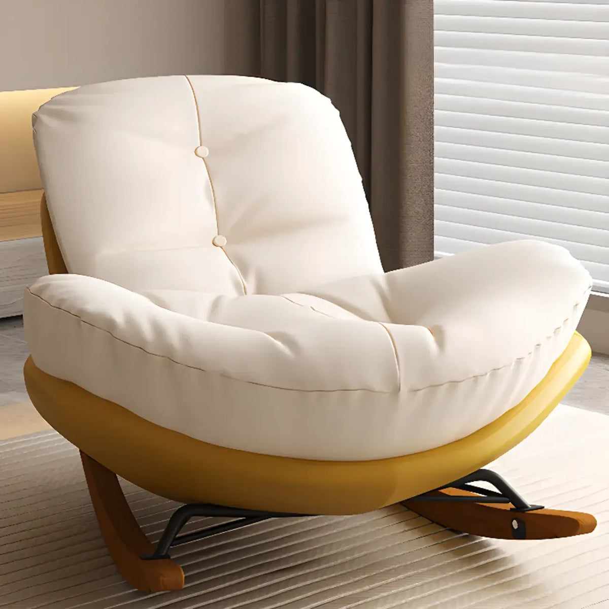 Sedia a dondolo imbottita in stile scandinavo con pouf opzionale