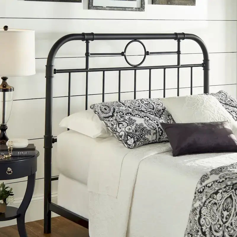 Black Metal Bed