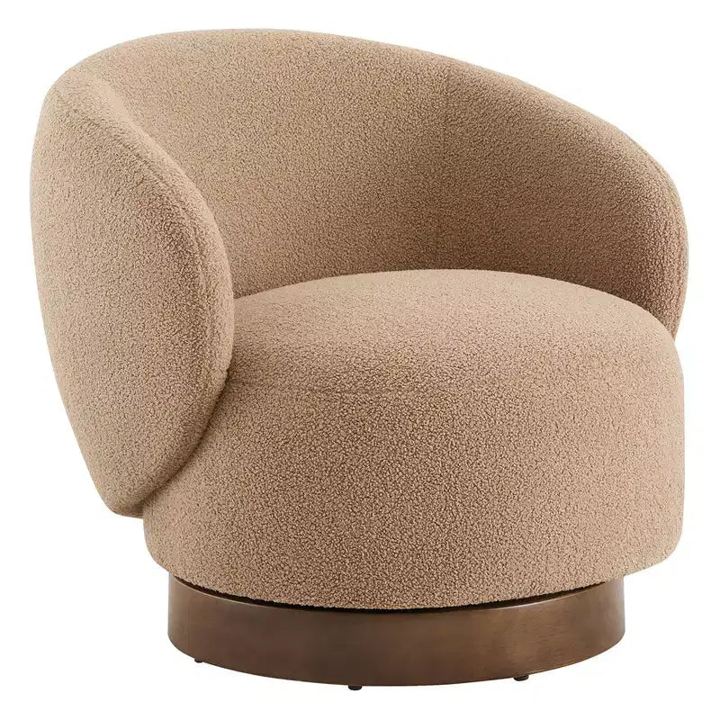 Poltrona barrel girevole imbottita d'accento Spruce&Spring con base in legno