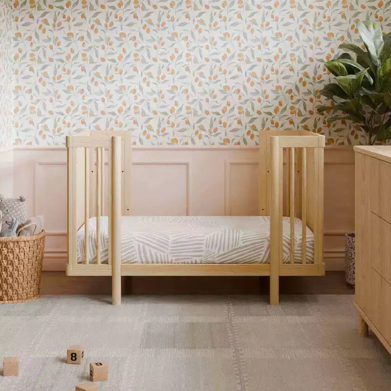 Lettino trasformabile 8-in-1 Babyletto Pogo con kit di conversione per tutte le fasi