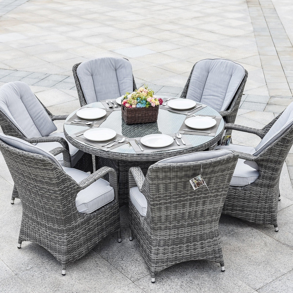 7-delige ronde eetset van rotan voor buiten op het terras, met kussens, van Moda Furnishings