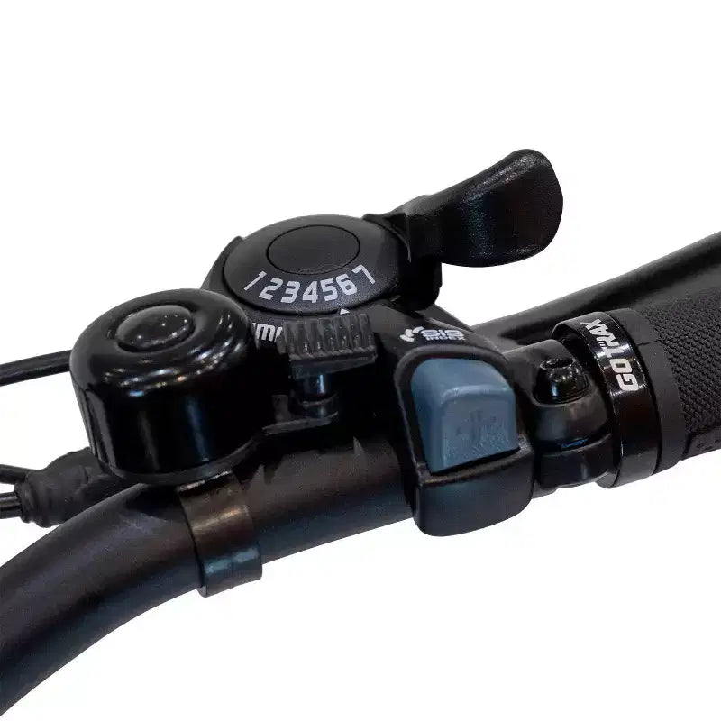 Elektryczny rower hybrydowy GOTRAX dla dorosłych, z grubymi oponami 26", z niskim przekrokiem - zielony