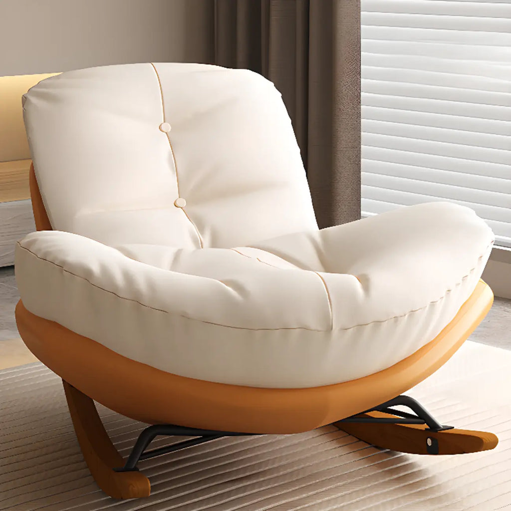 Sedia a dondolo imbottita in stile scandinavo con pouf opzionale