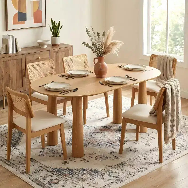 Dovelina 67 ovaler Esstisch aus Holz mit 4 Beinen, moderner Küchentisch für 6 Personen
