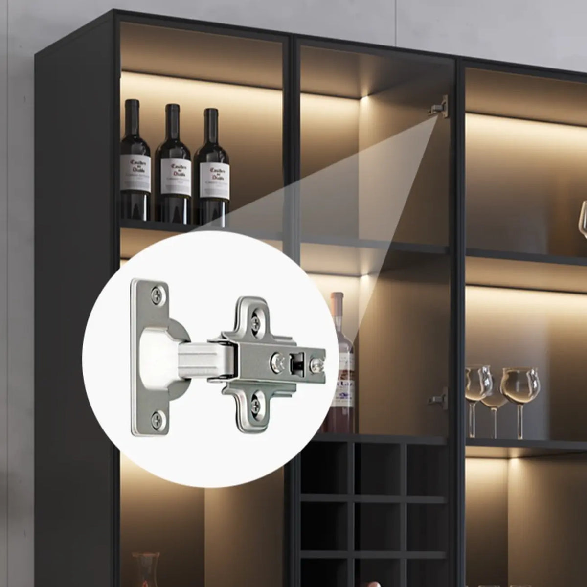 Minimalistischer schwarzer Weinschrank aus Holz mit Glastür