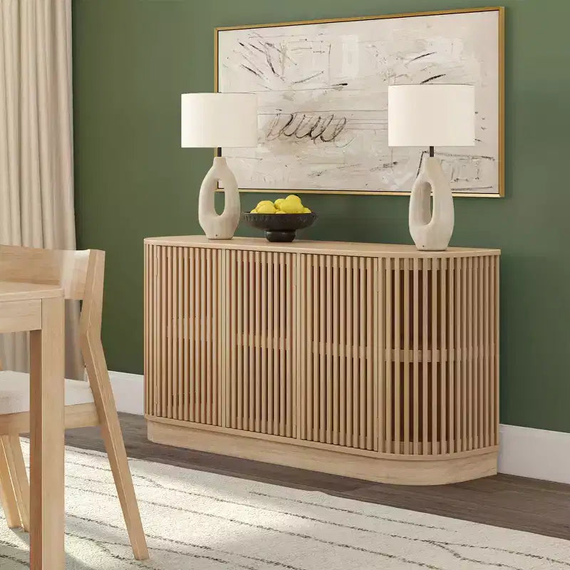 Buffet en bois massif Plank+Beam Contour avec 3 portes, meuble TV de 59 po pour salon