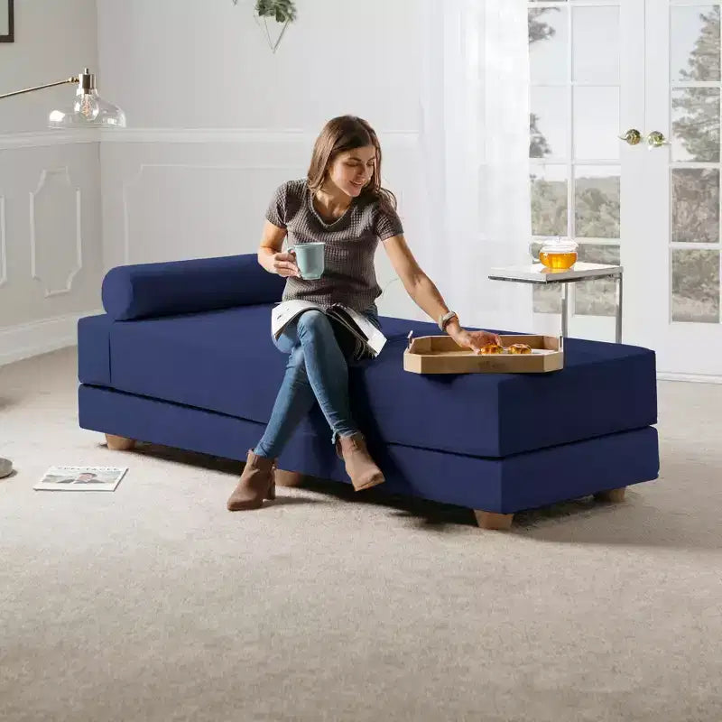 Daybed / Fold-Out Queen-Size Sleeper - Microvelvet