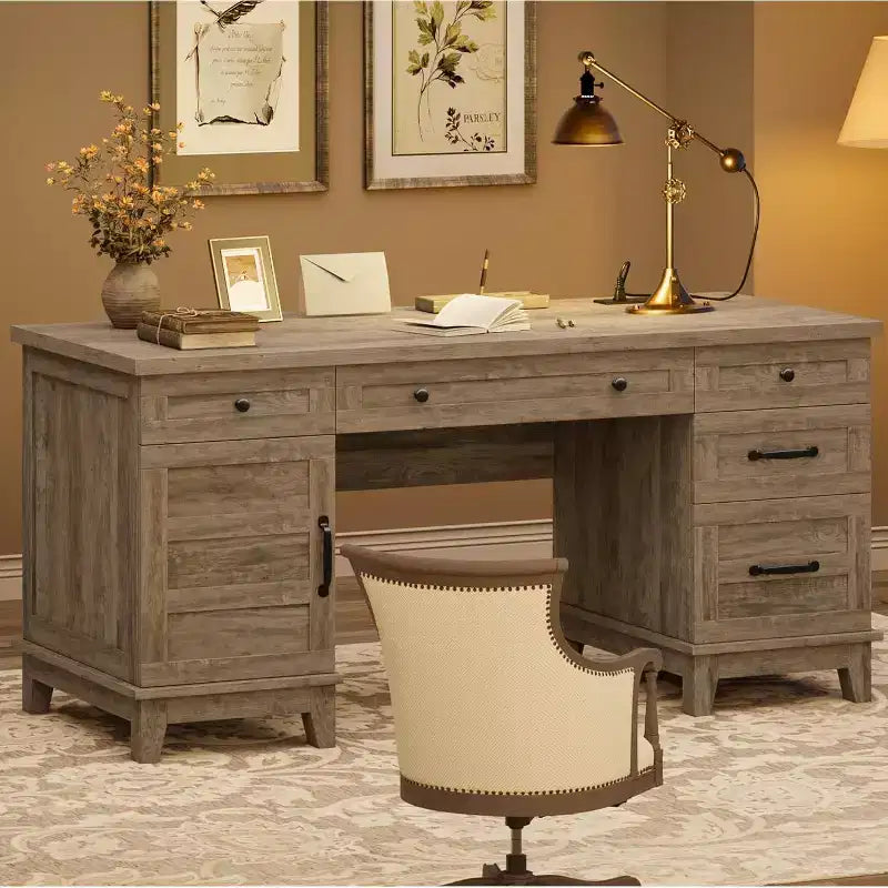 Bureau de direction de 60 po avec tiroirs, bureau à domicile avec station de recharge, bureau d’ordinateur et d’écriture en bois pour étude, table de conférence pour salon