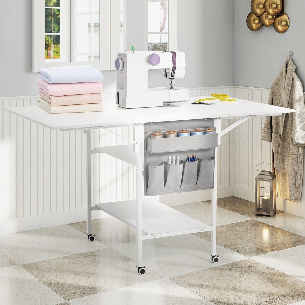 Tavolo da lavoro per hobbistica regolabile in altezza con ripiani contenitori, tavolo da taglio pieghevole e mobile per ufficio domestico, stanza da cucito o stanza creativa