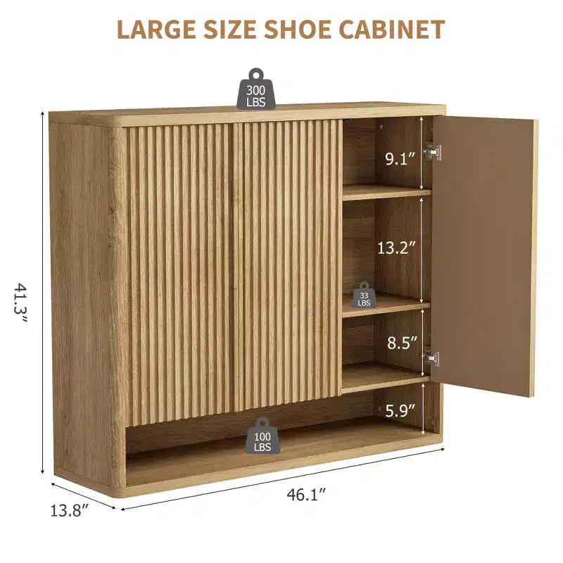 Schuhschrank mit geriffelter Tür und verstellbaren Einlegeböden für Eingangsbereich und Wohnzimmer