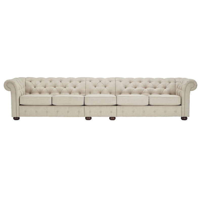 Divano modulare Chesterfield Knightsbridge in lino beige con capitonné di iNSPIRE Q Artisan