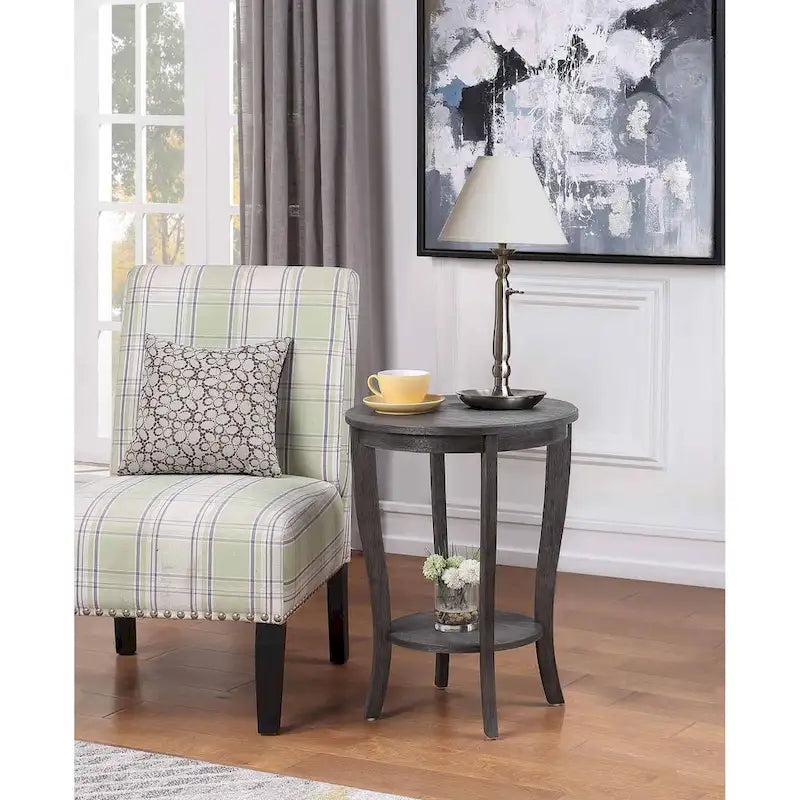 Table d’appoint ronde American Heritage de Convenience Concepts avec étagère