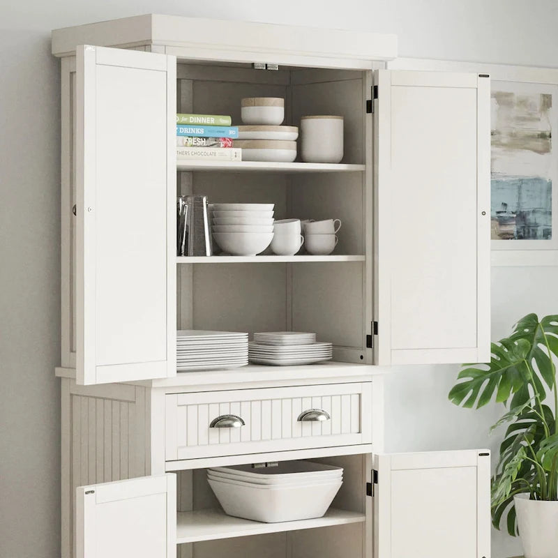 Homestyles Nantucket Vorratsschrank in geschliffenem Off-White mit vier Türen – N/A
