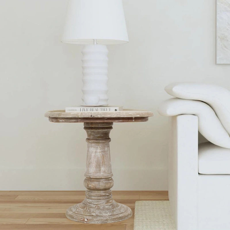 Table d’appoint ronde Kafe en bois de manguier naturel par East at Main
