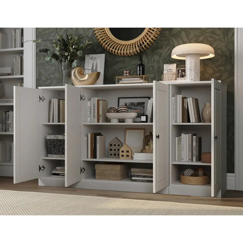 Buffet de 65 en bois massif à 100 % avec portes en verre transparent, dépoli ou en bois massif, par Palace Imports