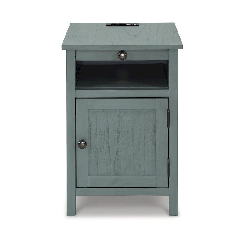 Signature Design by Ashley Treytown Chairside End Table - 16W x 24D x 24H