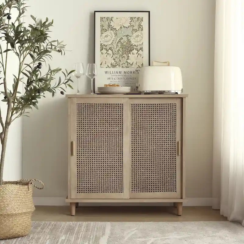 Mueble auxiliar de ratán tejido Art Leon