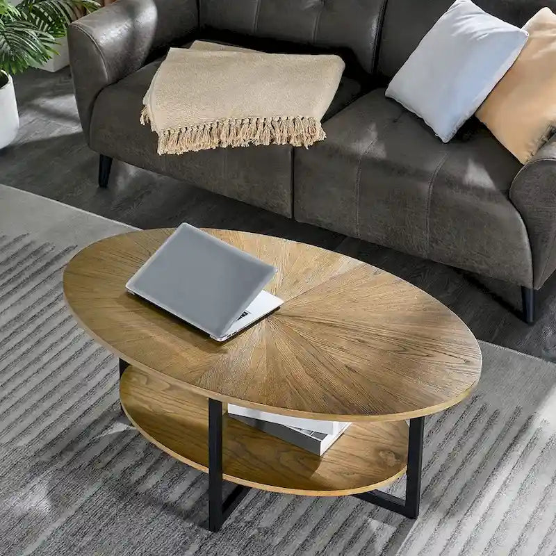 Ovaler Couchtisch aus Massivholz mit gekreuzten Metallbeinen