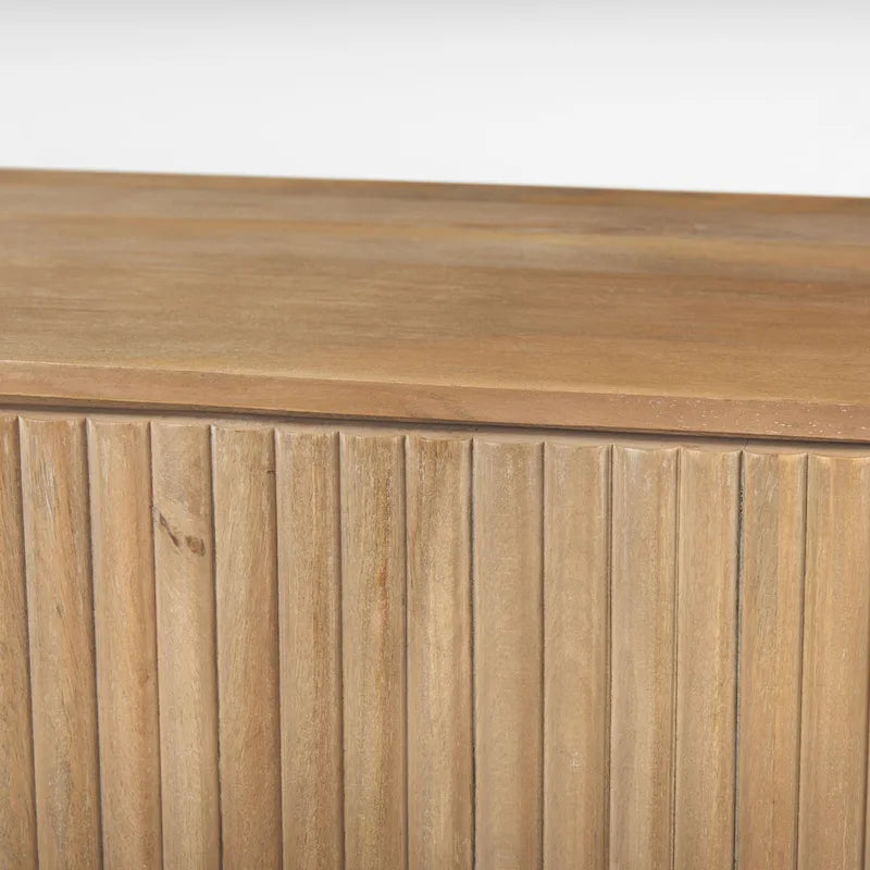 Credenza Terra in legno massello marrone scuro con scanalature - 72.0L x 18.5W x 32.0H