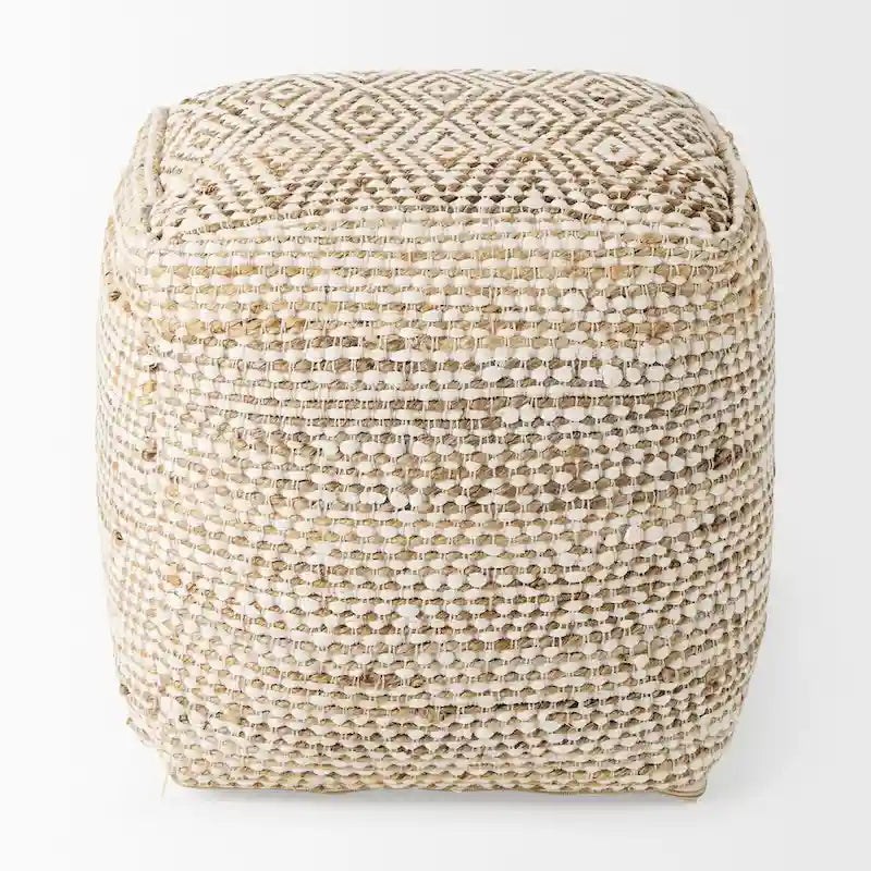 Mercana Ekani quadratischer Pouf aus cremefarbenem und beigefarbenem Baumwollstoff