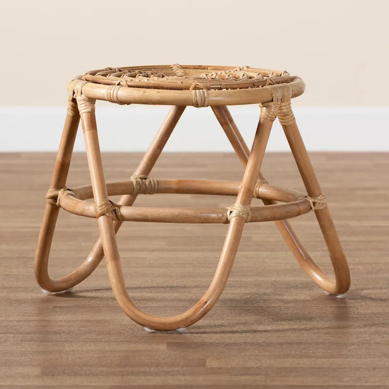 Moderner Boho-Beistelltisch Jacinda von bali & pari aus naturbraunem Rattan