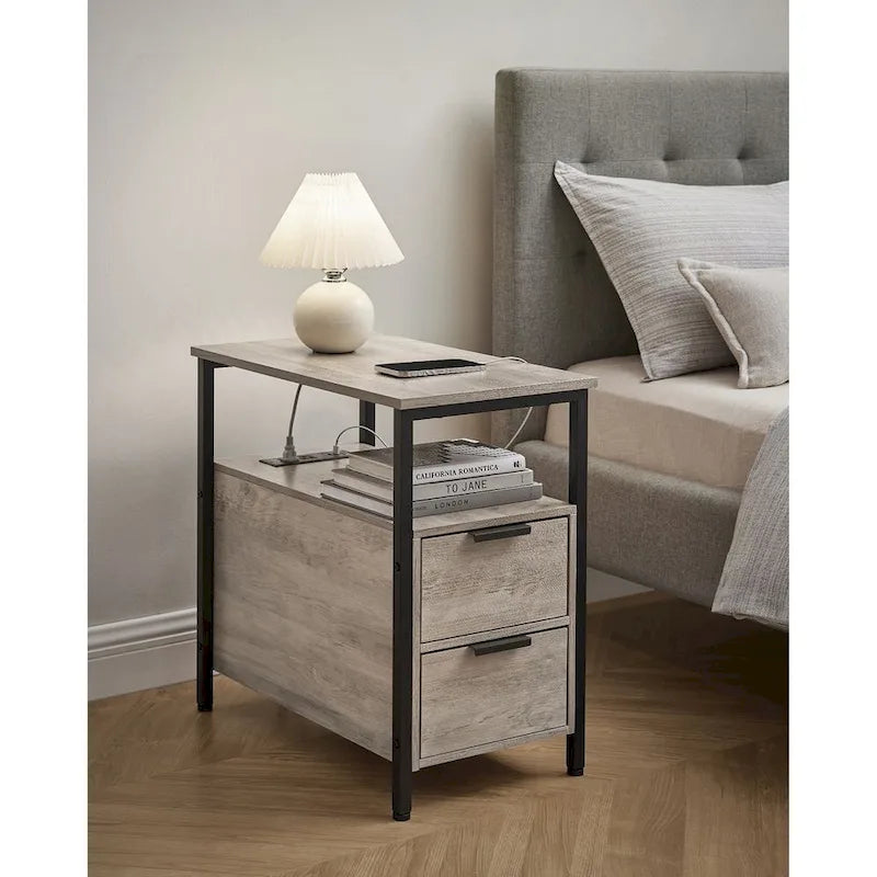 Table d’appoint fine avec 2 tiroirs, table de chevet avec 2 étagères ouvertes et station de recharge pour le salon ou la chambre