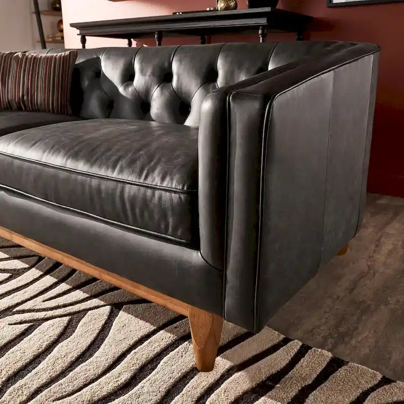 Divanetto Tullio in pelle nera con trapuntatura a bottoni di iNSPIRE Q Modern - Divano