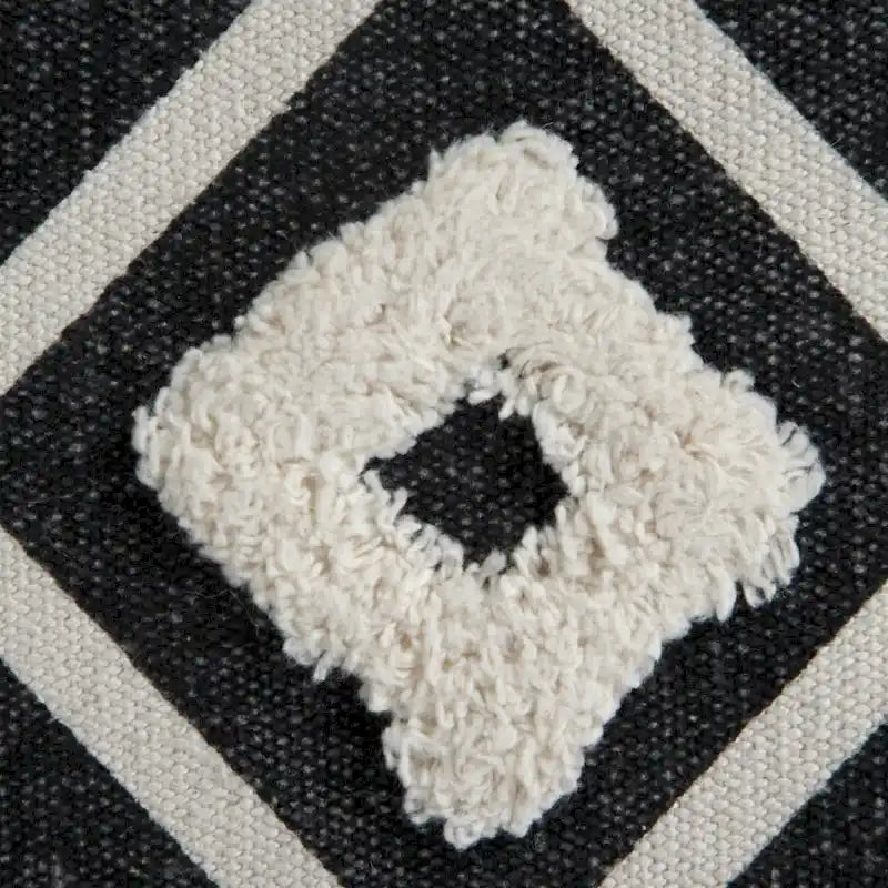 Pouf noir HomeRoots 18 en 100 % coton