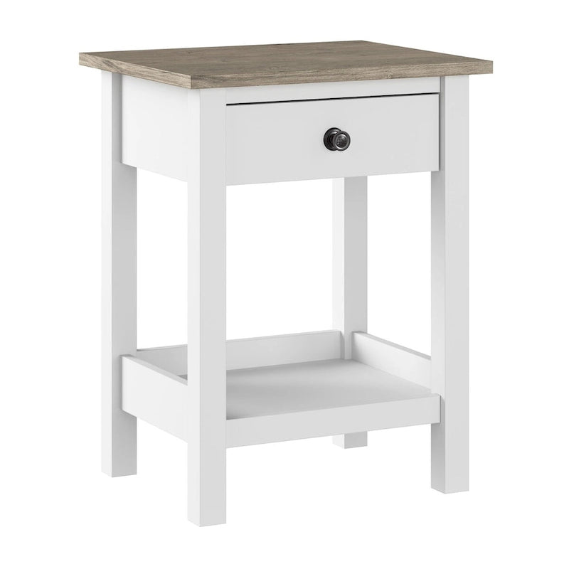 Mayfield Beistelltisch im Landhausstil von Bush Furniture.