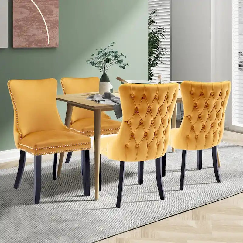 Ensemble de 4 chaises de salle à manger KATA rembourrées en velours avec dossier haut et ailes