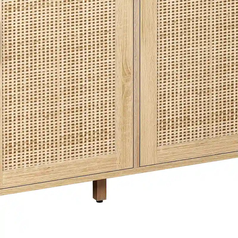 62.20Elegantes und funktionales Rattan-Sideboard mit 4 Türen