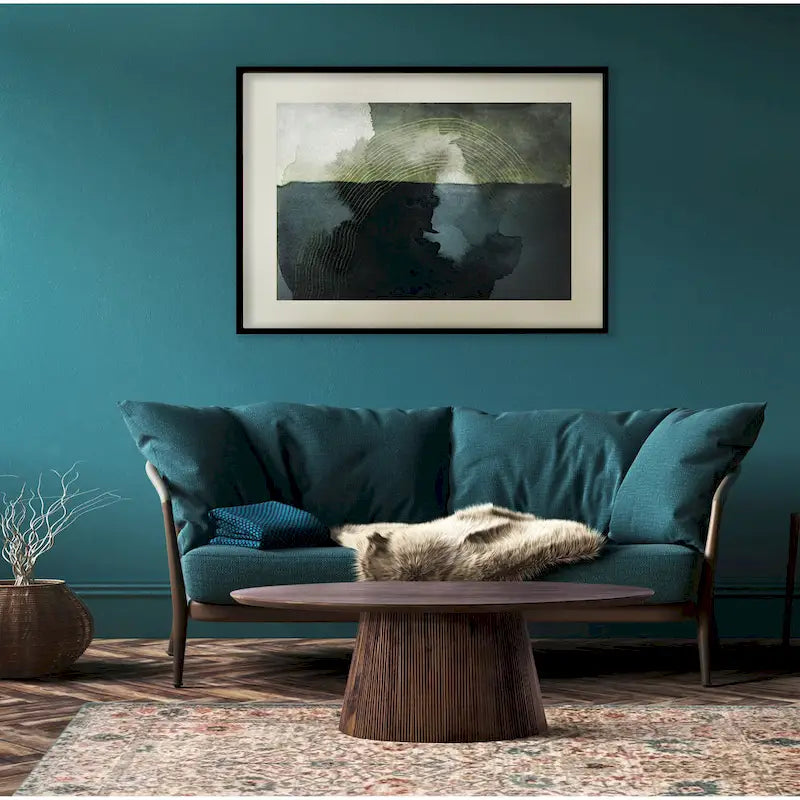 Moderner Couchtisch aus braunem Holz im Mid-Century-Stil mit geriffeltem Sockel – Wohnzimmermöbel