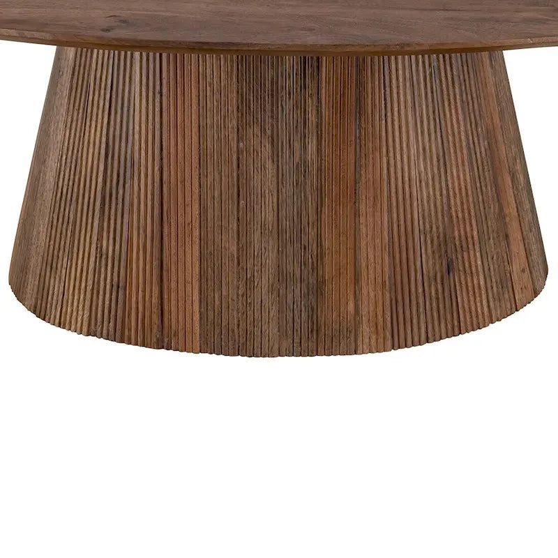 Moderner Couchtisch aus braunem Holz im Mid-Century-Stil mit geriffeltem Sockel – Wohnzimmermöbel