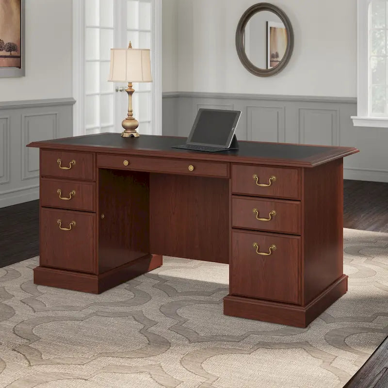 Bush Furniture Saratoga vezetői íróasztal fiókokkal és tárolóhellyel