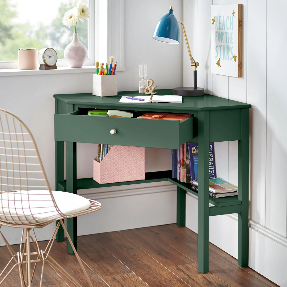 Bureau d’angle Lincoln de Porch & Den
