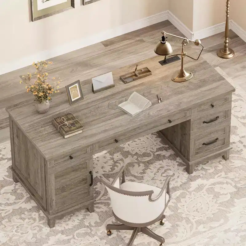Bureau de direction de 60 po avec tiroirs, bureau à domicile avec station de recharge, bureau d’ordinateur et d’écriture en bois pour étude, table de conférence pour salon