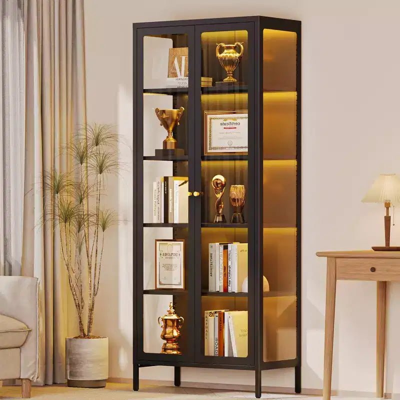 Bekrvio 67 inch hoge vitrinekast met glas aan 3 zijden en ledverlichting, 5 opberglagen met dubbele deuren en metalen frame voor verzamelobjecten, ideaal voor kleine ruimtes