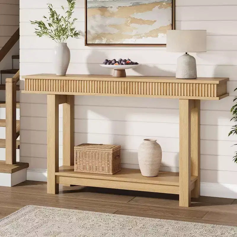 Console en bois cannelé de style champêtre à 2 niveaux avec rangement sur étagère, table d’entrée rectangulaire étroite à placer derrière un canapé pour vestibule, couloir ou salon