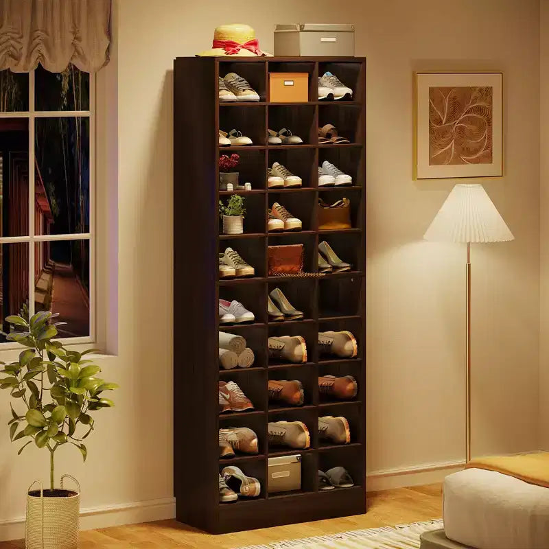 Meuble à chaussures Tribesigns à 10 niveaux avec 30 compartiments