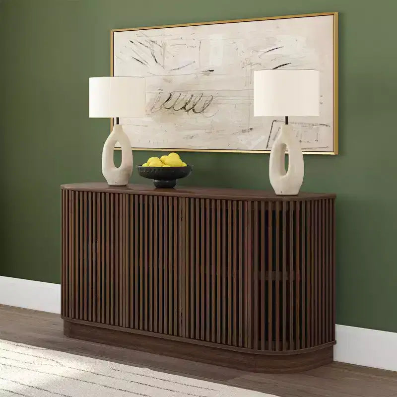 Plank+Beam Contour Sideboard aus Massivholz mit 3 Türen, 59-Zoll-TV-Ständer fürs Wohnzimmer